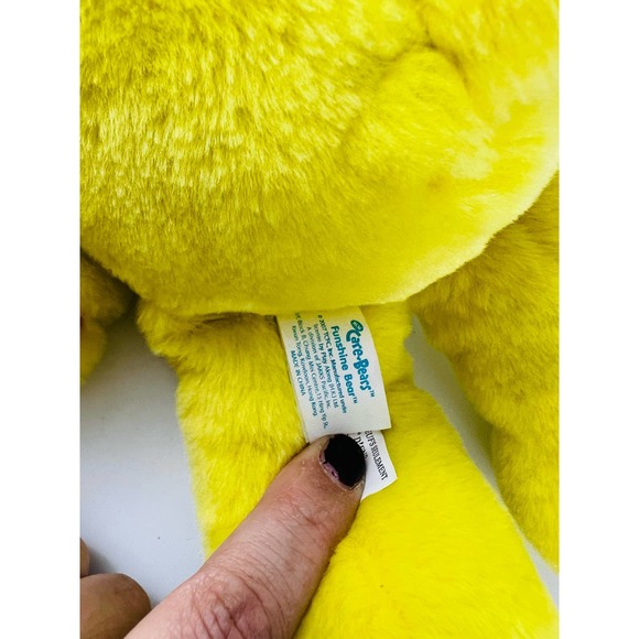 Yellow Care Bears Sun Chest Heart Feet Funshine Bear 2007 Classic Vintage - Picture 7 of 8